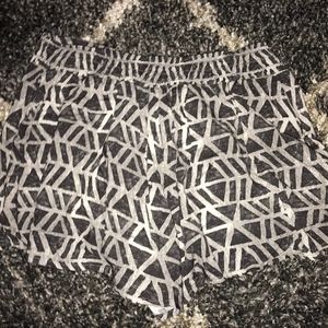 Xhilaration Geometric patterned shorts